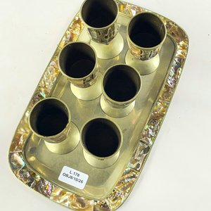 Set de 6 Copas y Bandeja Decorativa con Nácar - imagen 2