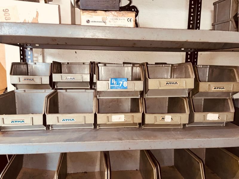 Lote siguiente: Gavetas de Plástico ATMA
