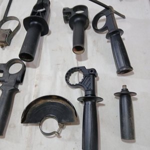 Lote de Accesorios para Herramientas Eléctricas: Agarres, Guías y Protecciones - imagen 2