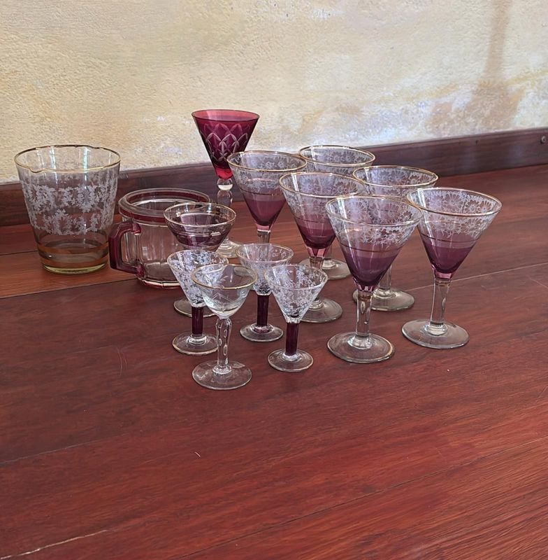 Juguetes de cristal antiguo con etchados y jarras - imagen 3