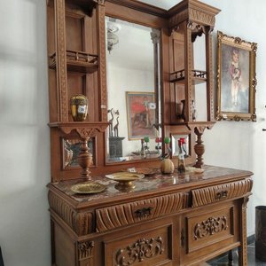 Aparador Trinchante Antiguo Victoriano de Roble Tallado con Alzada y Espejo - imagen 3
