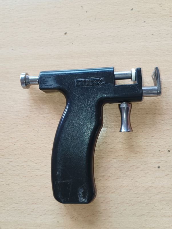 Lotes de pistolas perforadoras de oreja para niños - imagen 4
