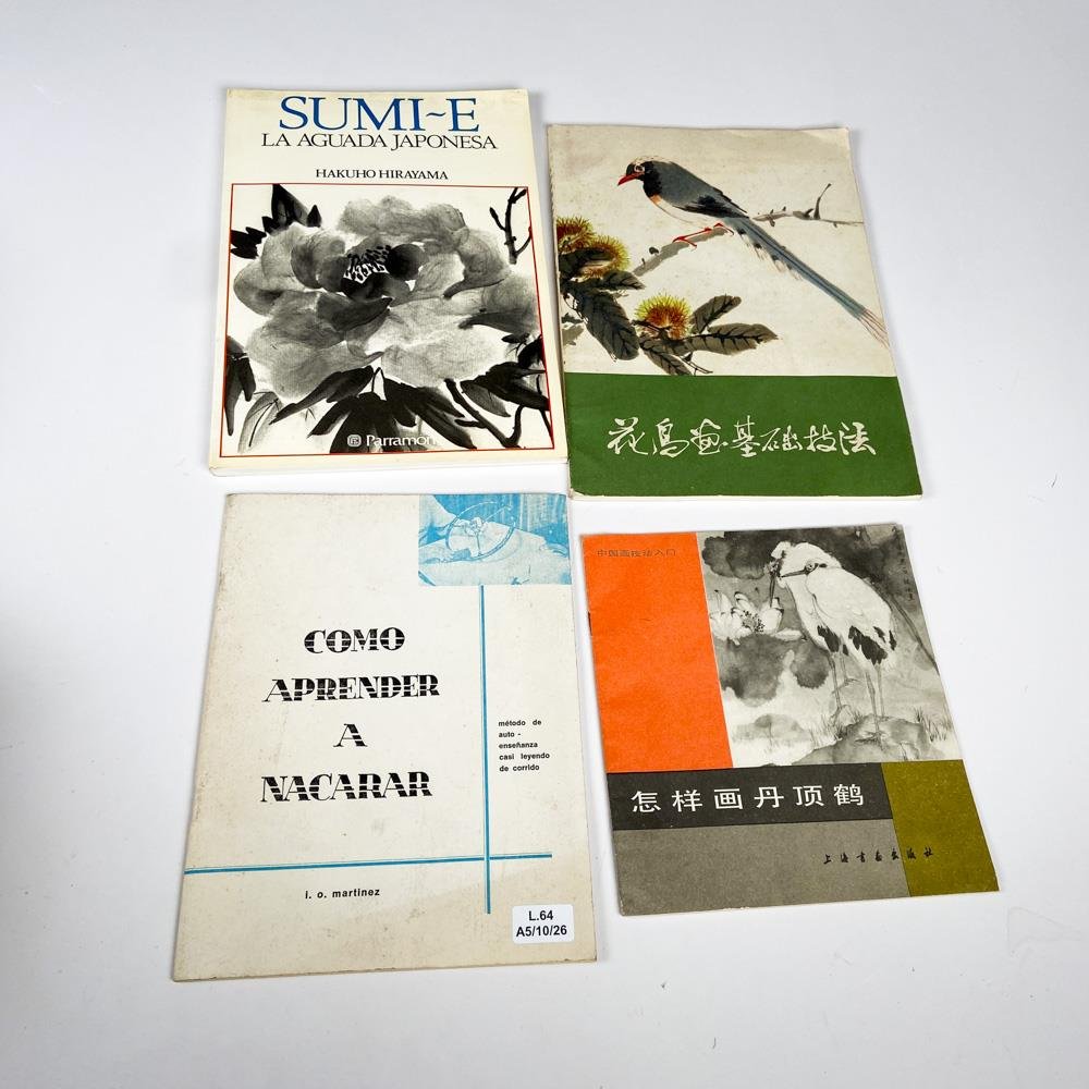 Cuatro libros orientales diferentes