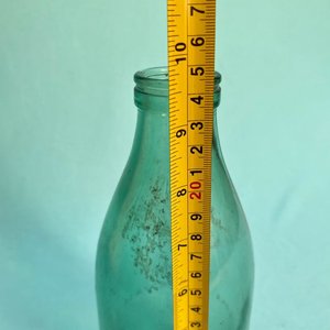 Antigua Botella de leche Conaprole. Altra: 24.5 cm - imagen 7