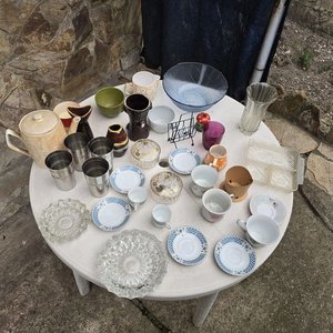 Lote anterior: Surtido de Cocina: Vasos, Tazas, Platos y Más