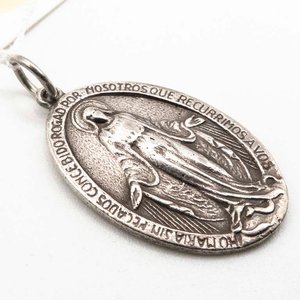Dije Religioso de Plata Virgen María - imagen 2