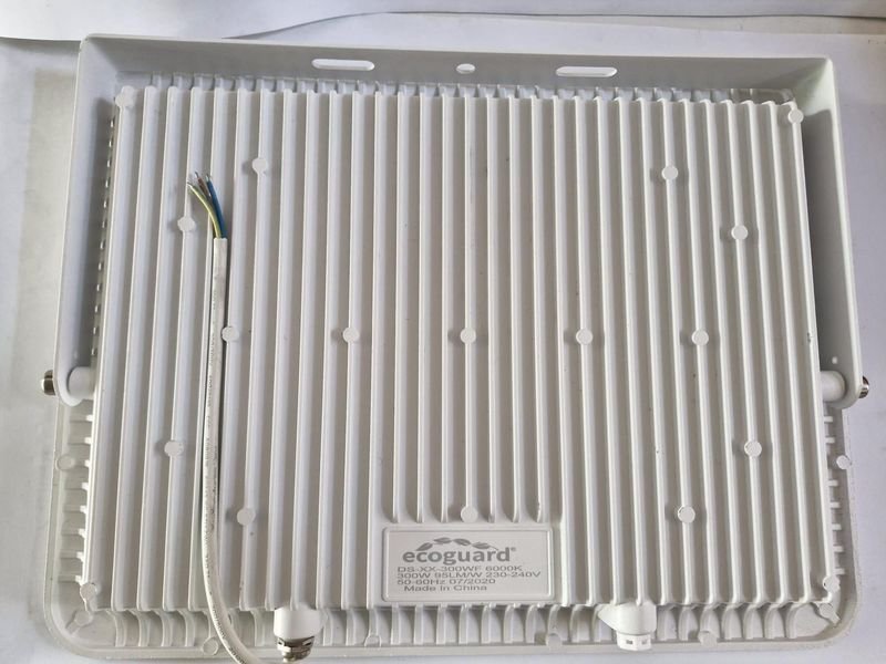 Foco EcoGuard 300 W - Iluminación LED - imagen 3