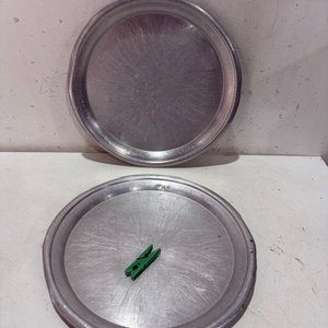Lote anterior: Set de 2 Bandejas de Aluminio Tipo Mozo