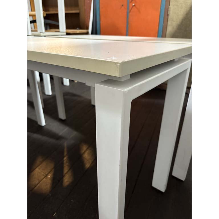 Item 2104712 - Image 1