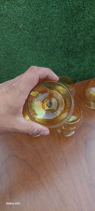 Vajilla de cristal y madera - imagen 10