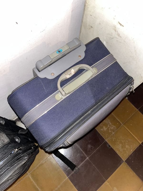 2 VALIJAS DE CARRO - imagen 5