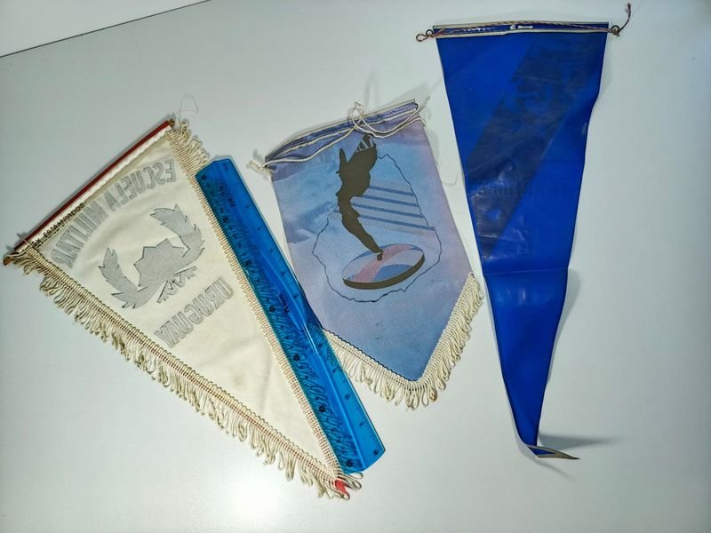 Item 895633 - Image 1