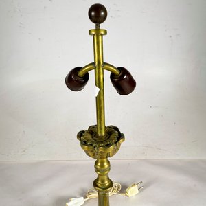 Lámpara de Mesa Antigua de Bronce con Detalle Floral, 48 cm - imagen 3