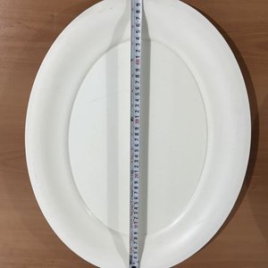 Lote de 5 Bandejas Ovaladas: Peltre/Platino, Plástico y Metal Grabado - imagen 4