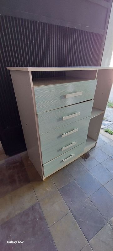Comoda en buen estado, mueble de almacenamiento - imagen 2