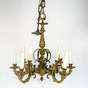 Lote siguiente: Araña Francesa de Bronce con 10 Luces Mignon y Decoración de Ramas