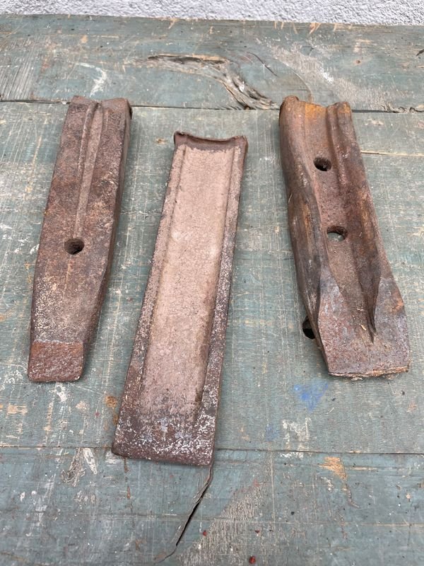 Lote de 3 Puntas de Acero para Albañil