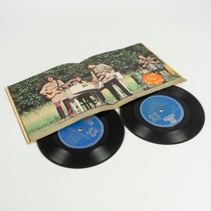 Vinilo Doble The Beatles - Magical Mystery Tour 1967 - Edición Uruguay con Libro - imagen 2