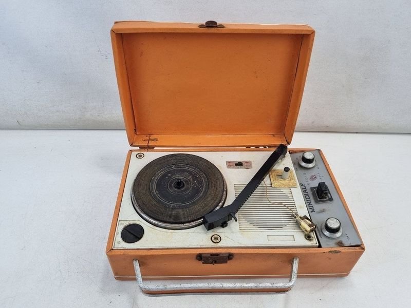 L 373 - 1 Pieza - Antiguo combinado radio y tocadiscos portátil de la firma 'Minidialf' - Apollo I, modelo valija de viaje con asa