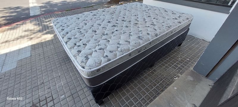 Camas de dos plazas en buen estado - imagen 5
