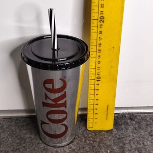 Vaso Coleccionable Coca-Cola Nuevo con Tapa y Sorbete - imagen 3