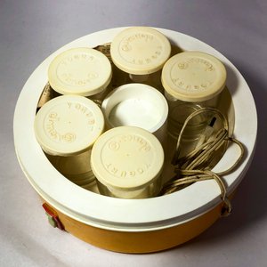Lote de 4 Piezas: Plancha Eléctrica, Masajeador, Yogurtera y Aromatizador - imagen 2