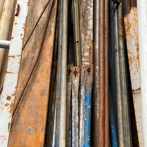 Lote de Estructuras Metálicas y Madera para Ferias - imagen 3