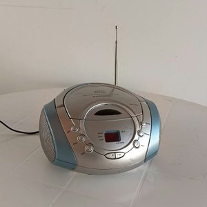 Radio Portátil Premier con CD y Radio FM/AM - Funciona - imagen 2