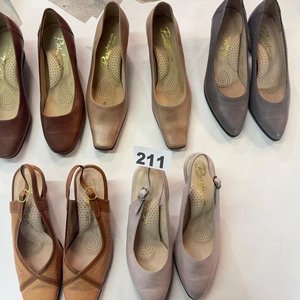 Lote anterior: Lote de 5 Pares de Zapatos de Cuero para Mujer - Talle 36