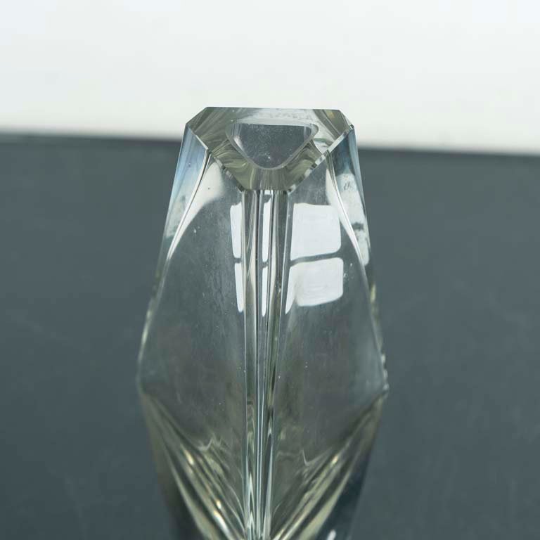 Florero de cristal facetado - Medidas: 8x20cm - imagen 2