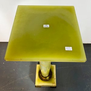 Pedestal de Onix y Bronce con Base y Mesa Cuadrangular - imagen 2