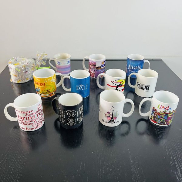 Colección de tazas en porcelana de varios países - imagen 2