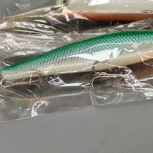 Lote de 3 Señuelos de Pesca Artificiales Tipo Minnow - imagen 3