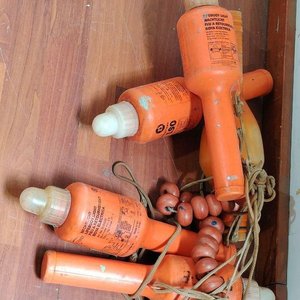 Juego de 7 Boyas Eléctricas de Seguridad Naranja (40x12 cm) - imagen 1