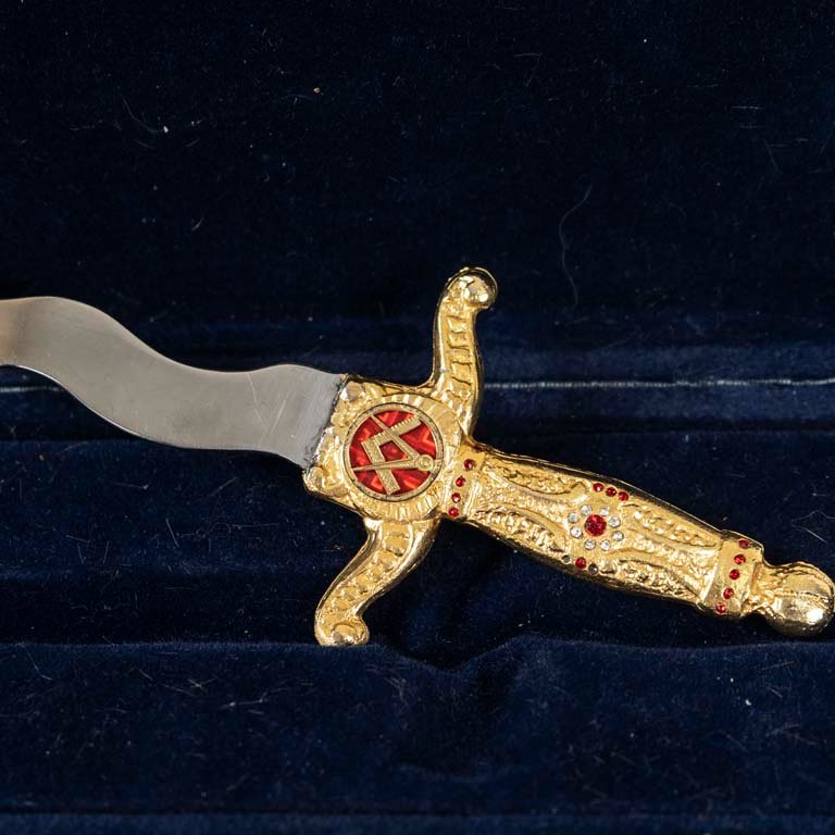 Item 2106559 - Image 1