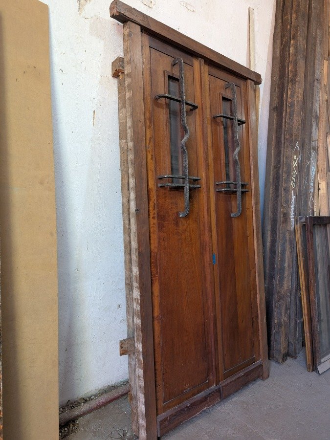 Puerta doble exterior en cedro con marco de pinotea - imagen 5