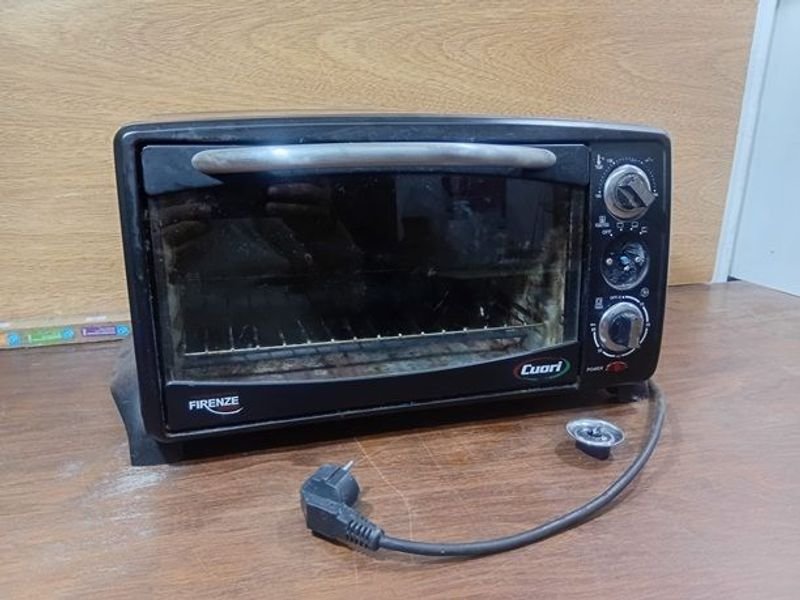 Horno Eléctrico Cuori Firenze Negro con Selector Suelto