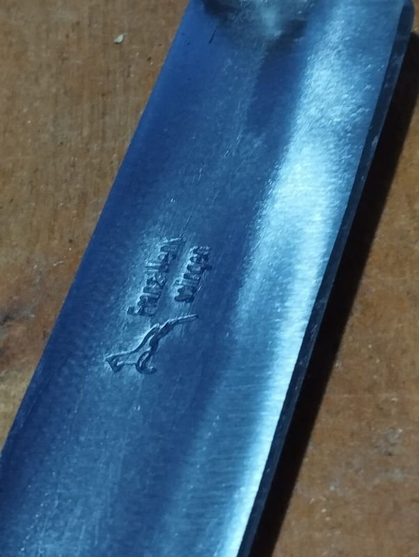 Cuchillo de alta calidad con mango largo y hoja de acero inoxidable - imagen 5