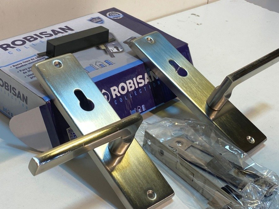 Cerradura para puertas de metal o madera - imagen 3