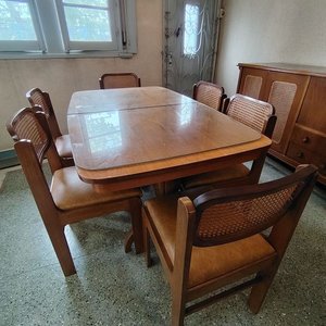 Mesa de Comedor de Madera con 6 Sillas Estilo Clásico - imagen 6