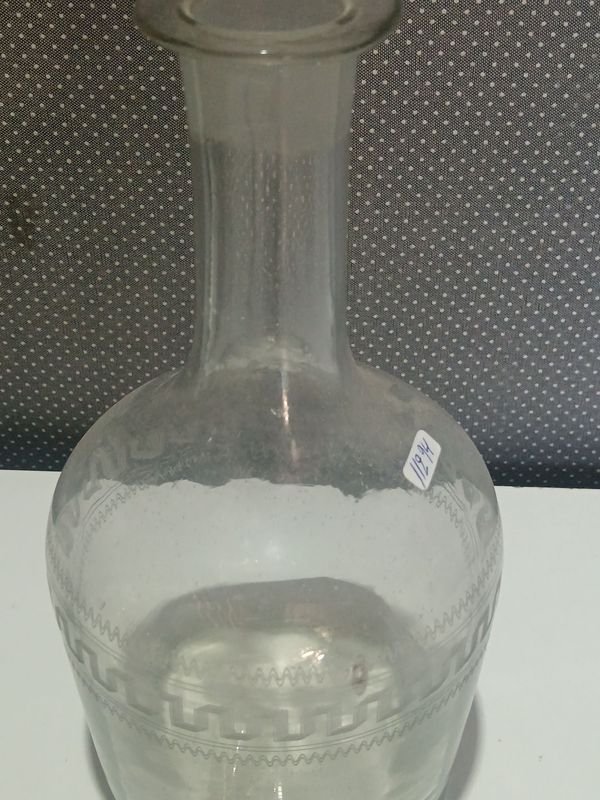 Botellón antiguo de cristal labrado - imagen 4