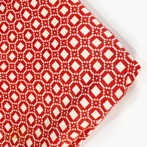 Mantel de Hilo Rojo y Blanco con Diseño Cuadrado - 240x130 cm - imagen 3