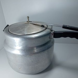 Olla a Presión de Aluminio MARMICOC con Asa Única - imagen 2