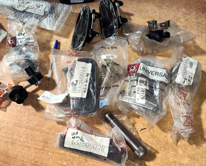 Item 16817 - Image 3