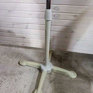 Ventilador de Pie James con Base Estable - imagen 2