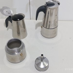 Set de Cafeteras Italianas y Molinillo Eléctrico de Café - imagen 5