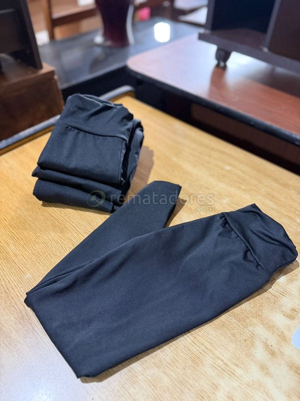 Calzas Negras de Lycra para Mujer