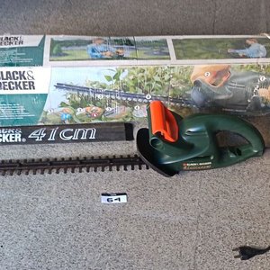 Cortacerco Eléctrico Black & Decker 41 cm GT250 - imagen 1