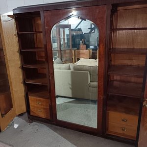 Ropero Antiguo de Madera con Espejo Biselado y Cajones - imagen 3