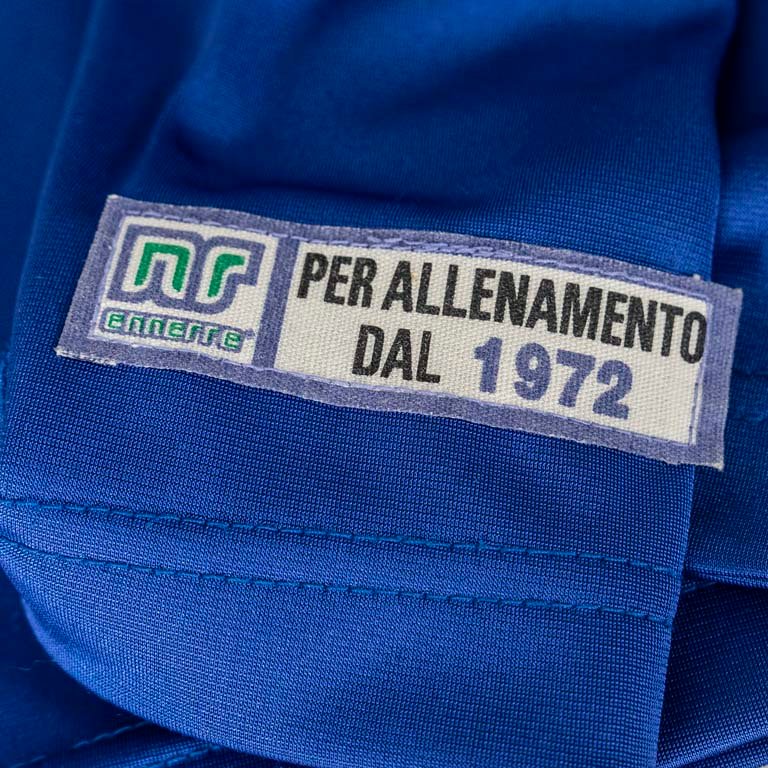 Camiseta de entrenamiento vintage de la marca Ennerse - imagen 3